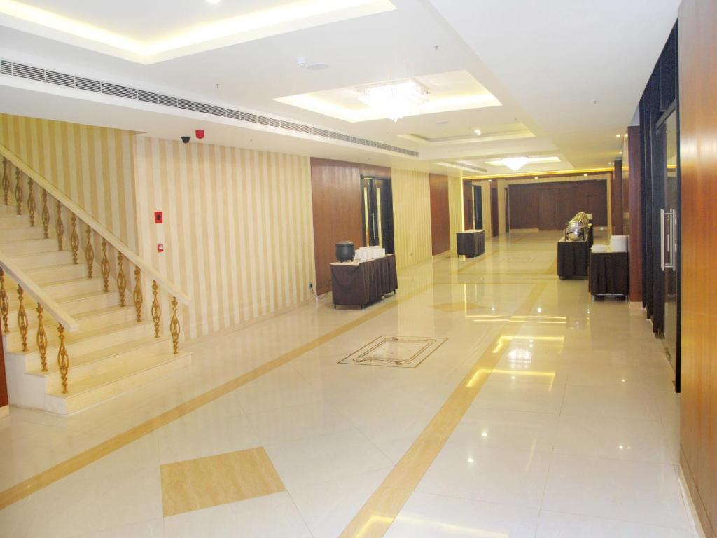 Fortune Select Grand Ridge, Tirupati - Member Itc Hotels' Group Bagian luar foto Interior of the hotel