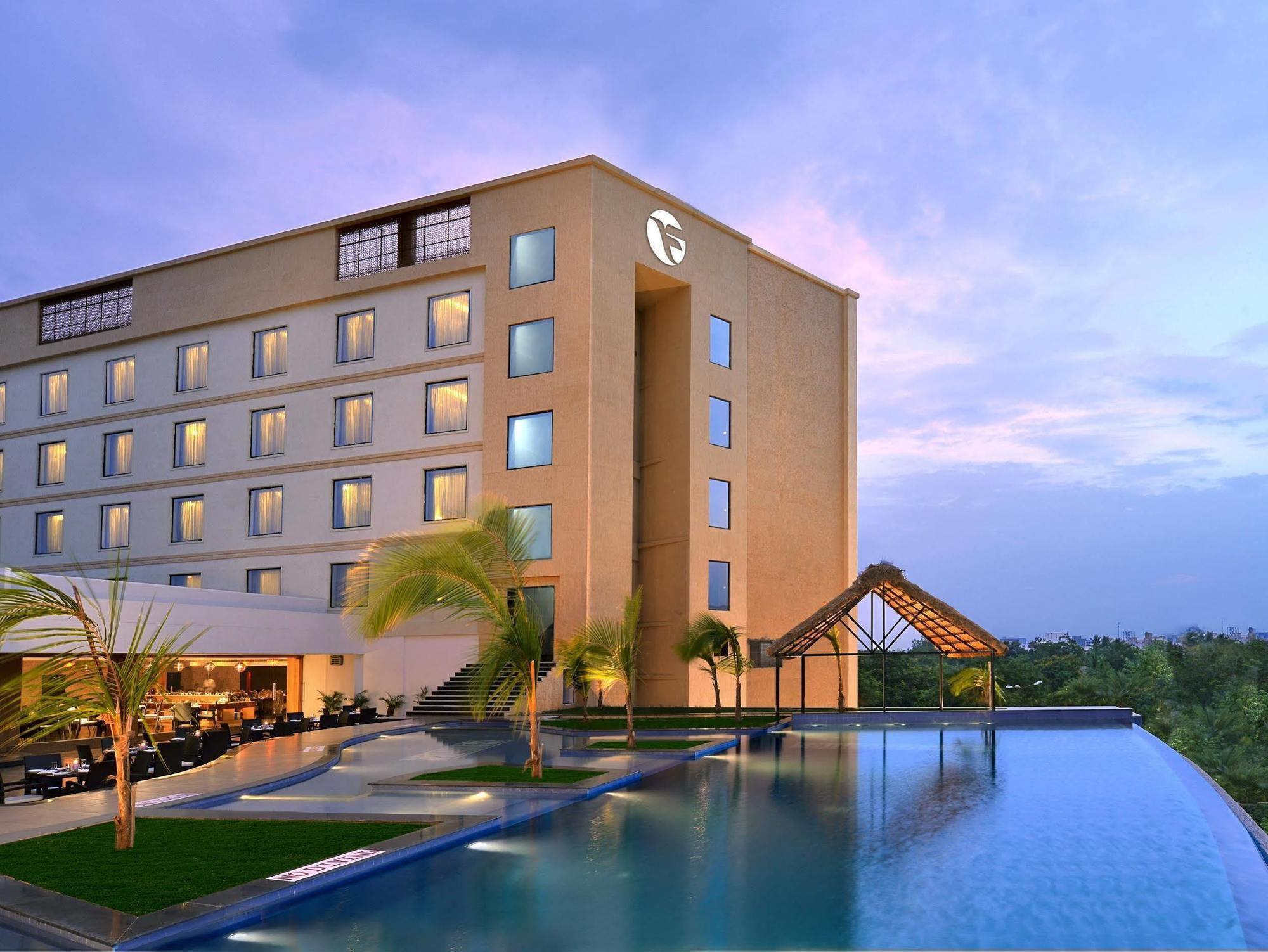 Fortune Select Grand Ridge, Tirupati - Member Itc Hotels' Group Bagian luar foto The Park, Mysore