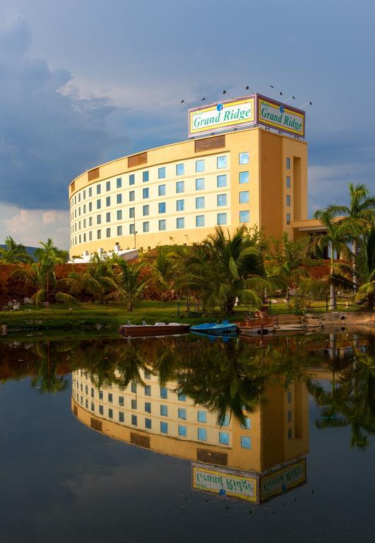 Fortune Select Grand Ridge, Tirupati - Member Itc Hotels' Group Bagian luar foto The hotel