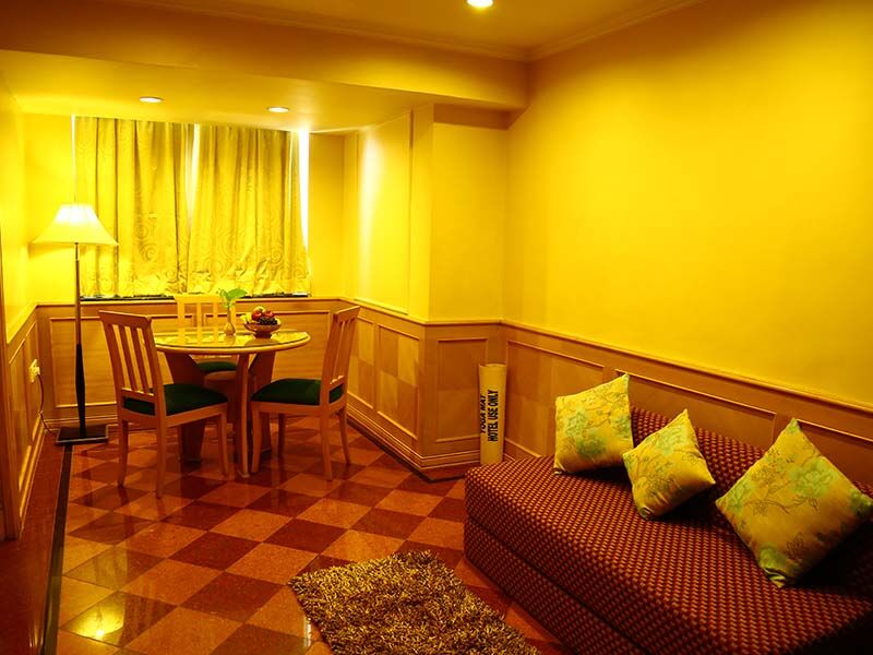 Fortune Select Grand Ridge, Tirupati - Member Itc Hotels' Group Bagian luar foto A suite at the hotel